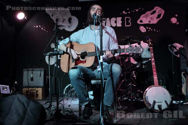 JAMIE CRUICKSHANK - 2018-04-27 - PARIS - Espace B - 